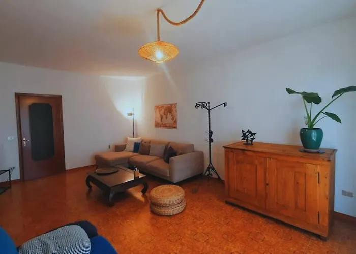 El Lugo Apartment